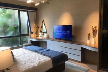 Lake City @ KL North