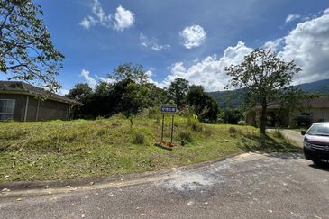 Diamond Creek,Tanjung Malim,Perak,Bungalow Land