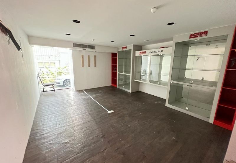 Section 19@Petaling Jaya,Selangor,3 Storey Office/Warehouse