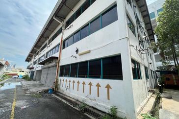 Section 19@Petaling Jaya,Selangor,3 Storey Office/Warehouse