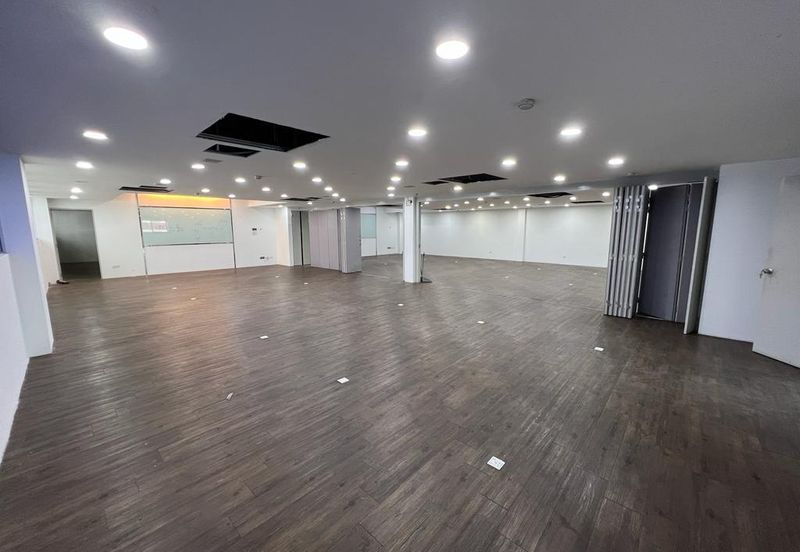 Section 19@Petaling Jaya,Selangor,3 Storey Office/Warehouse