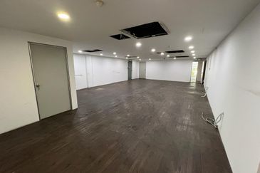 Section 19@Petaling Jaya,Selangor,3 Storey Office/Warehouse