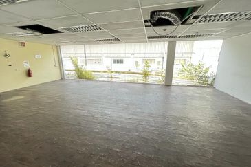 Section 19@Petaling Jaya,Selangor,3 Storey Office/Warehouse