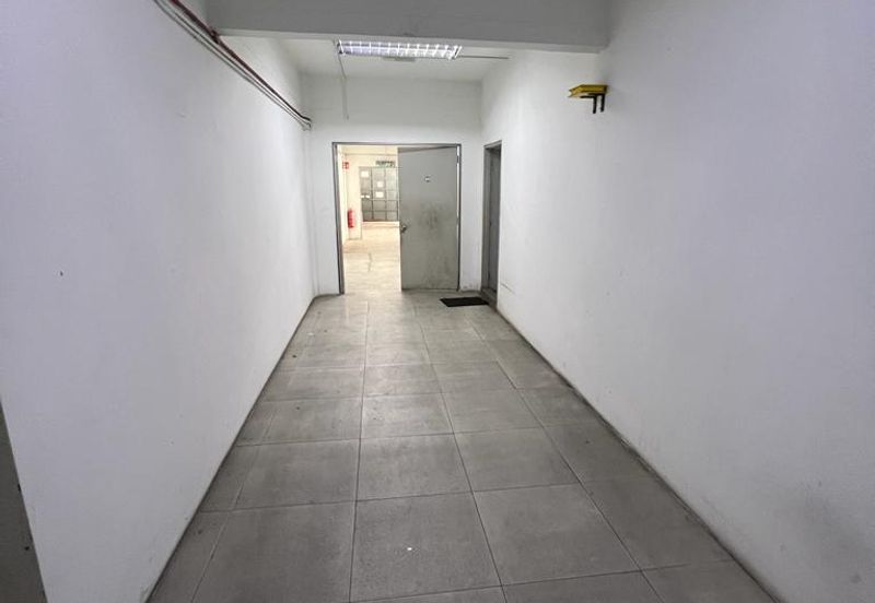 Section 19@Petaling Jaya,Selangor,3 Storey Office/Warehouse