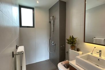 Alstonia Garden Height Bukit Rahman Putra