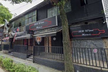 Jalan Alor,Jalan Imbi@Bukit Bintang,KL,Freehold Corner 2 Storey Building