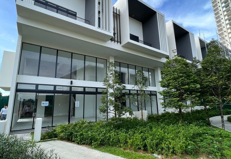 Alstonia Hilltop Bukit Raham Putra