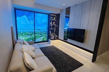 Alora Residences@Subang Jaya New Freehold Partly Furnished Condo