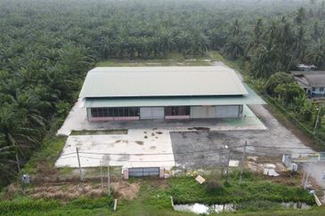 Jalan Klang,Bukit Rotan@Kuala Selangor,Freehold Industrial Land