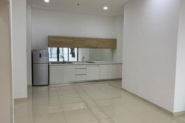 Plaza Arkadia@Desa ParkCity,Partly Furnished Unit