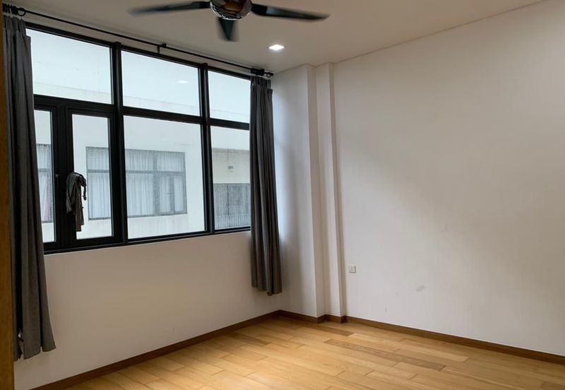 Plaza Arkadia@Desa ParkCity,Partly Furnished Unit