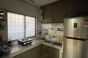 Bandar Menjalara (Desa Seri Mahkota)