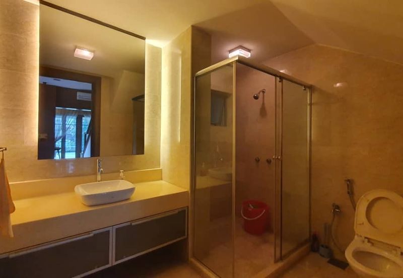 Bukit Jelutong, Shah Alam @ 2 Sty Semi D Connected House For Sale