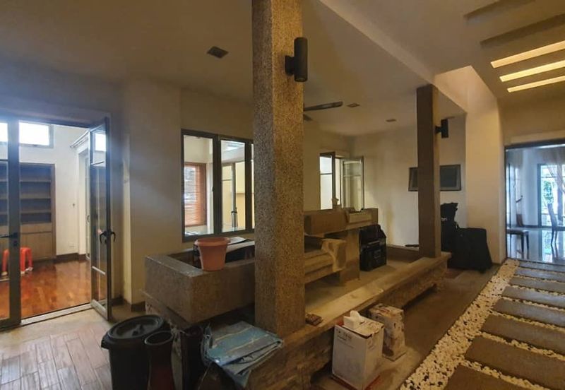 Bukit Jelutong, Shah Alam @ 2 Sty Semi D Connected House For Sale