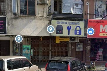 Puchong Perdana, Jalan Perdana 3/4, Puchong @ 2 Sty Shoplot For Sale