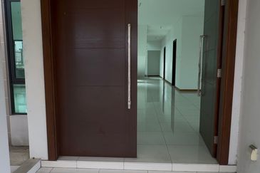 (2 storey bungalow)Amber @ Subang Bestari , Kwasa Damansara