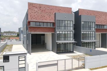 Elmina Business Park
