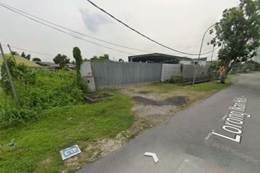 Subang Jaya , Kampung Bukit Lanchong  @  Shah Alam