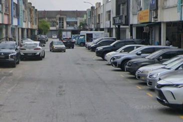 Bandar Pinggiran Subang