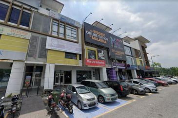 Bandar Tun Hussein Onn