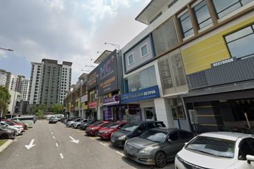 Bandar Tun Hussein Onn