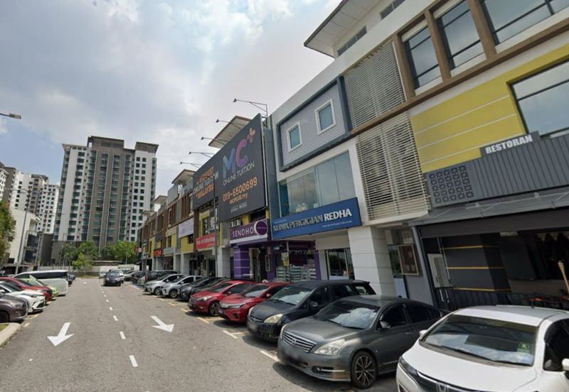 Bandar Tun Hussein Onn