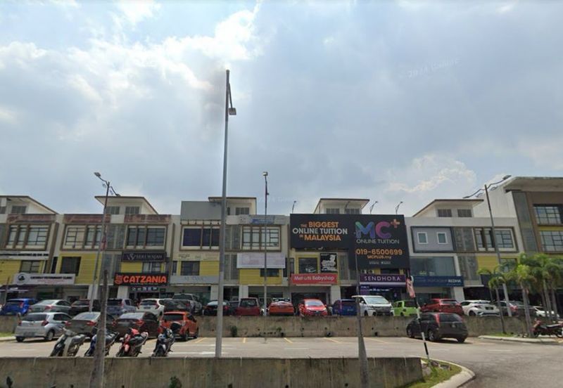 Bandar Tun Hussein Onn