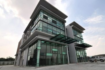 Nouvelle Industrial Park Bukit Rimau