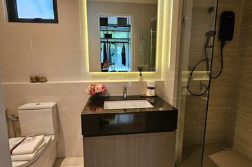 The Maple Residences