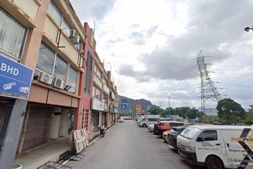 Taman Sri Batu Caves