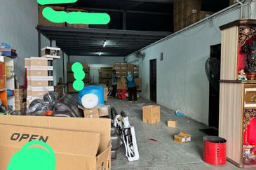 Taman Sri Batu Caves