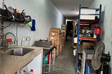 Taman Sri Batu Caves