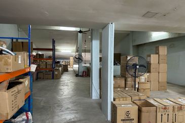 Taman Sri Batu Caves