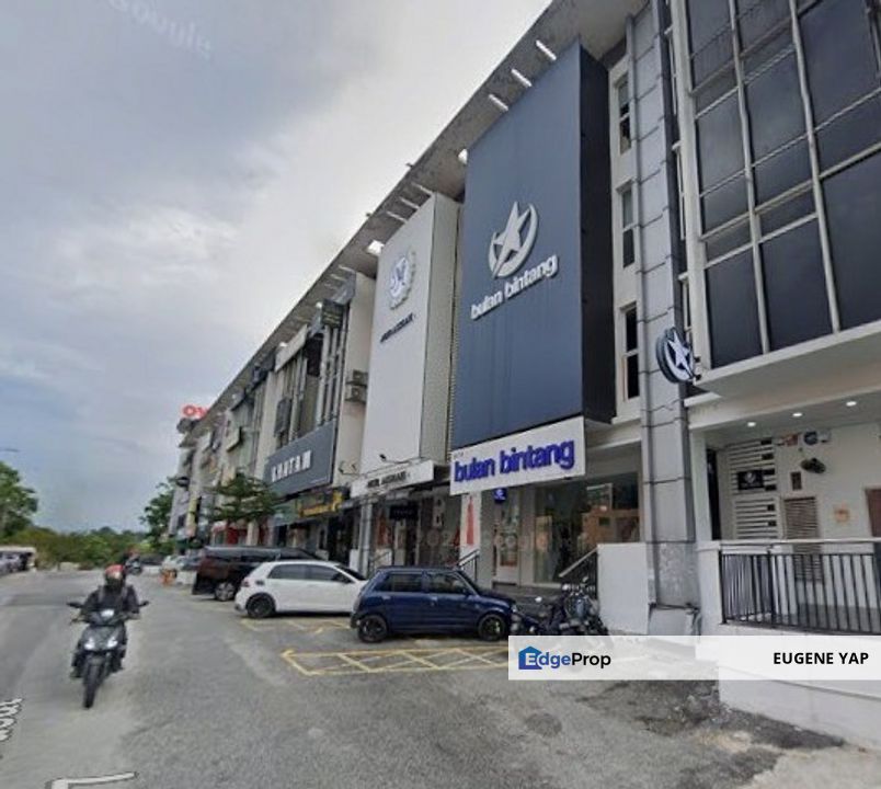 Bangi Sentral , face main road, Selangor, Bangi