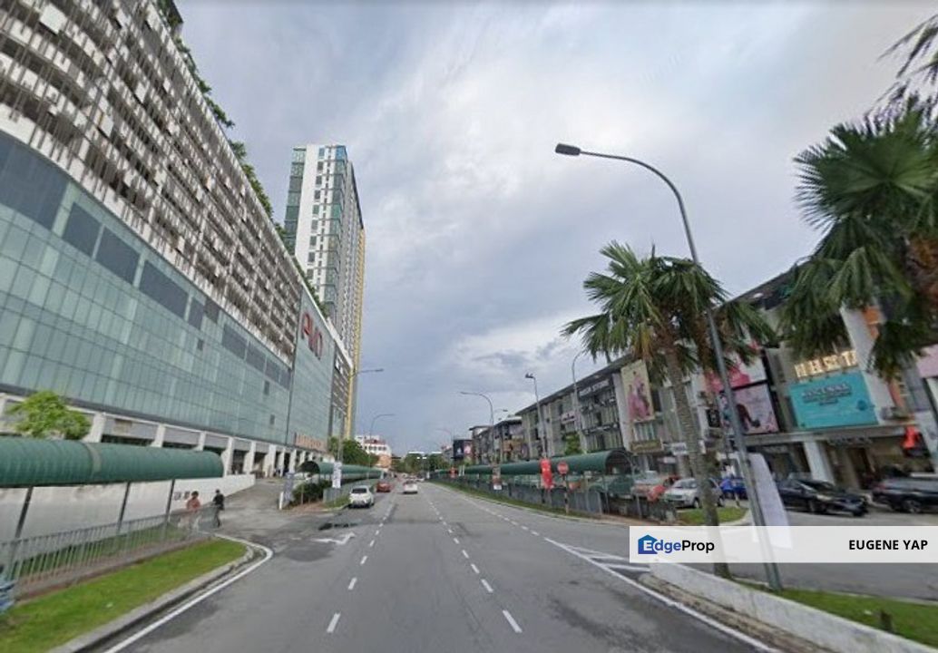 Bangi Sentral , face main road, Selangor, Bangi