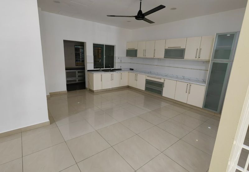 Bandar Mahkota Cheras