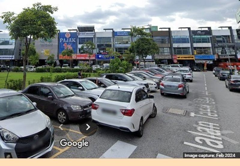 The Trillium @Lake Fields