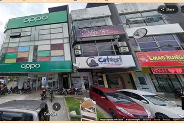 The Trillium @Lake Fields