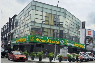 The Trillium @Lake Fields