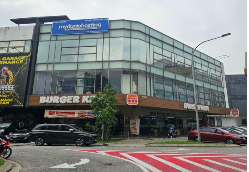 The Trillium @Lake Fields