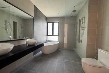 Alstonia Hilltop Homes