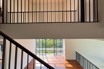 Alstonia Hilltop Homes