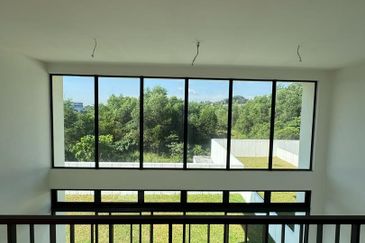 Alstonia Hilltop Homes