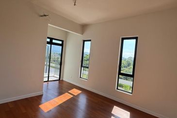 Alstonia Hilltop Homes