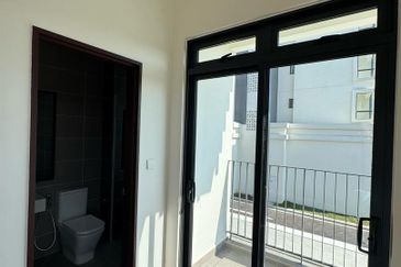 Alstonia Hilltop Homes