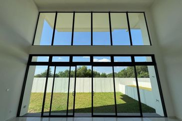 Alstonia Hilltop Homes