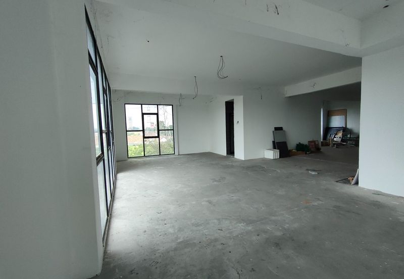 Empire Klang , Galeri Empire @ Klang  4 storey corner building  