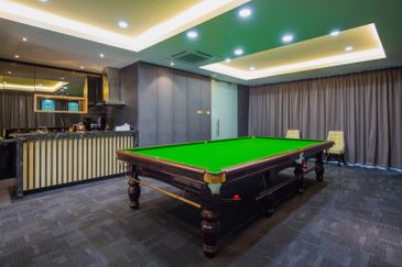 Empire Klang , Galeri Empire @ Klang  4 storey corner building  