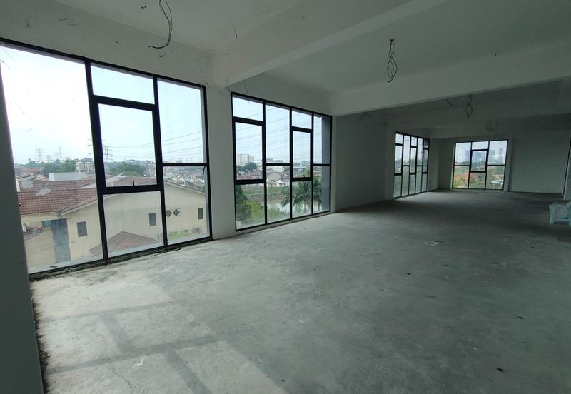 Empire Klang , Galeri Empire @ Klang  4 storey corner building  