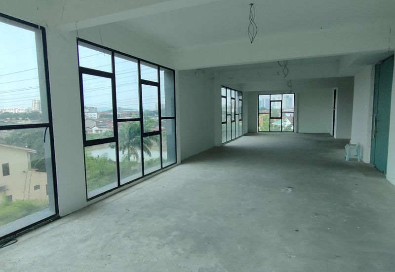 Empire Klang , Galeri Empire @ Klang  4 storey corner building  